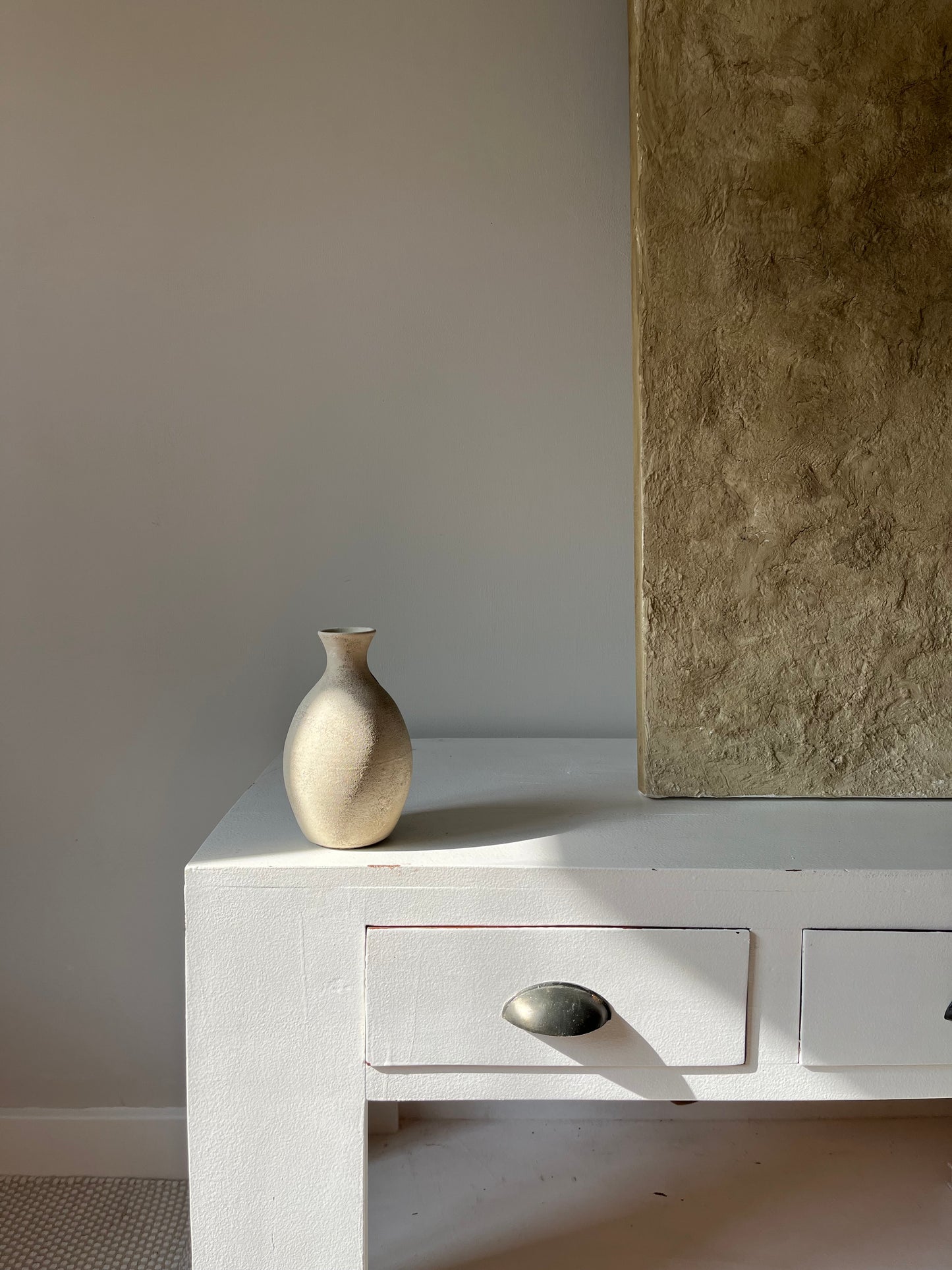 CLOUD  |  light beige teardrop vase