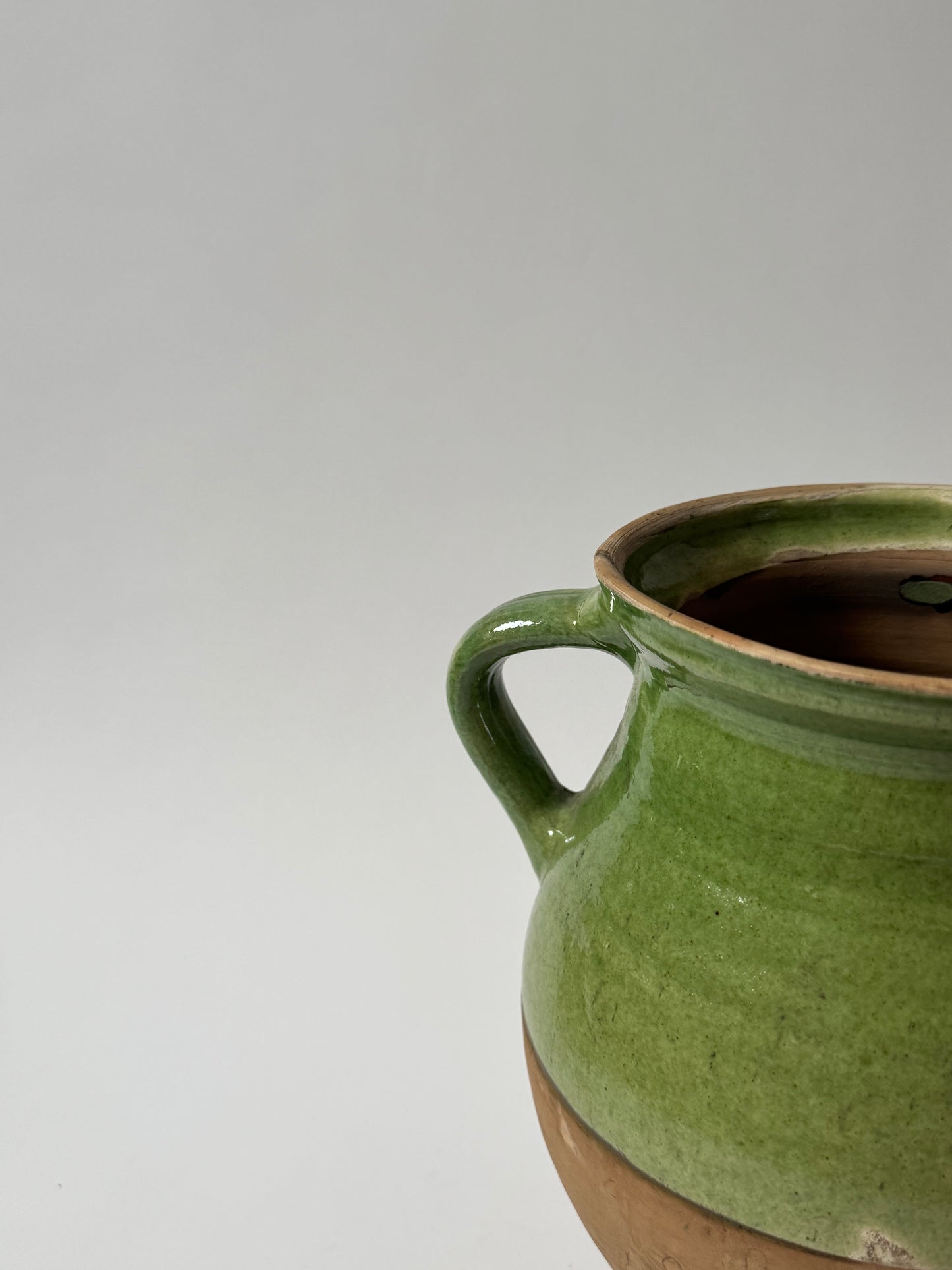 Light Green Half Glaze Vessel