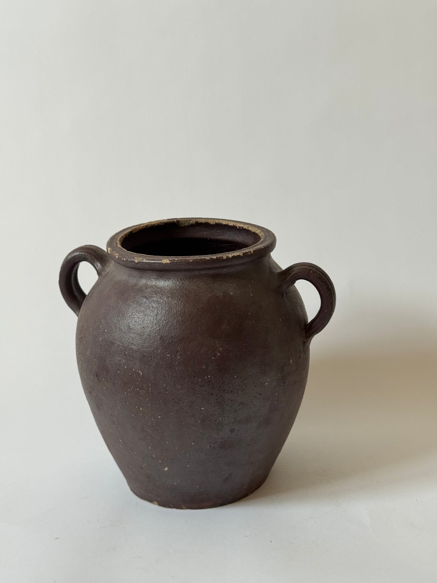 Plumb Twin Handle Rounded Pot