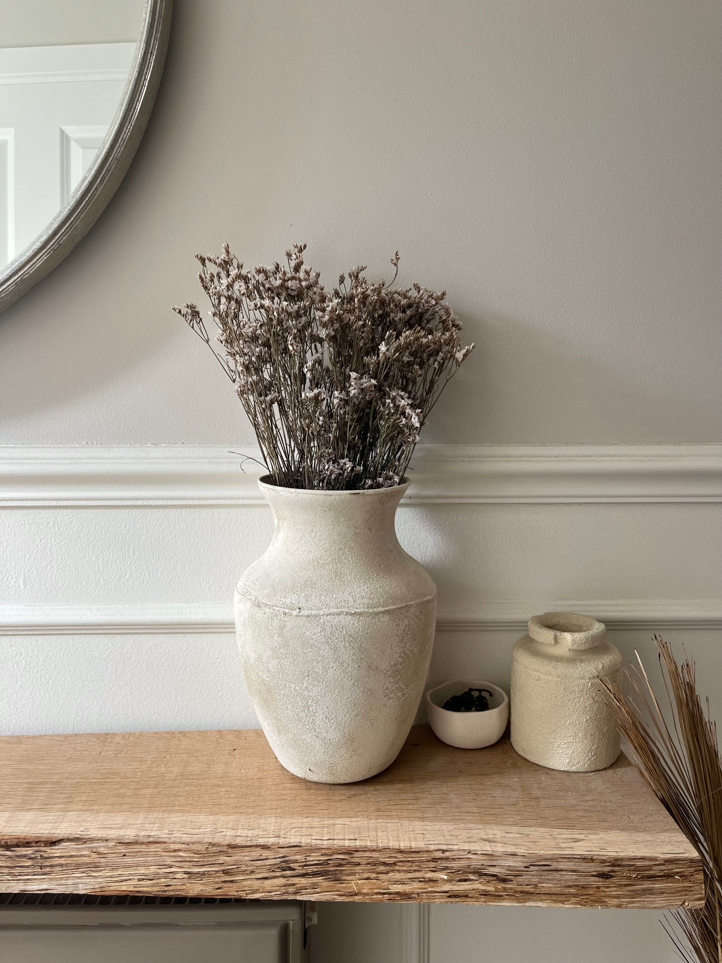 CLOUD  |  light beige stone effect line detail tapered vase