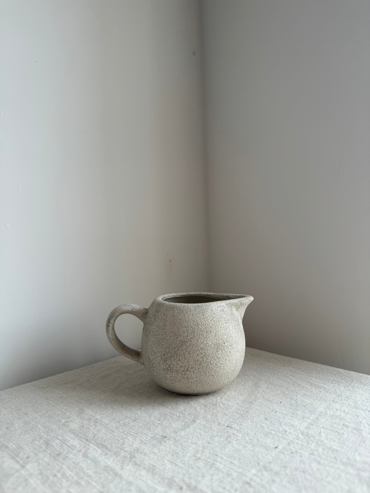 CLOUD  |  small rustic jug-style vase