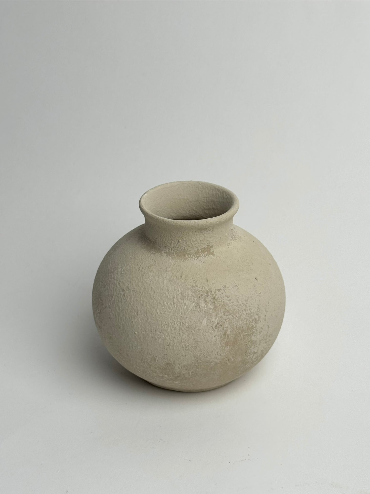 Up-Cycled | Soft Beige Small Rounded Pot