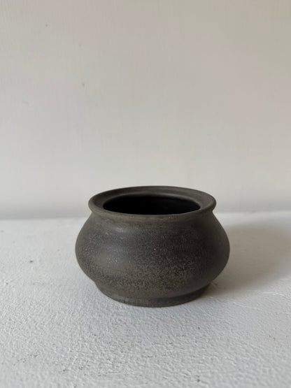EARTH  |  low dark earthy brown decorative pot