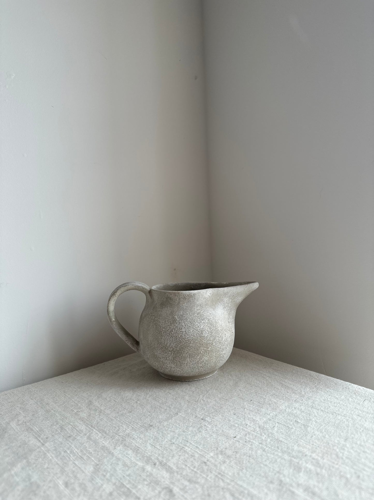 CLOUD  |  small quirky jug-style vase