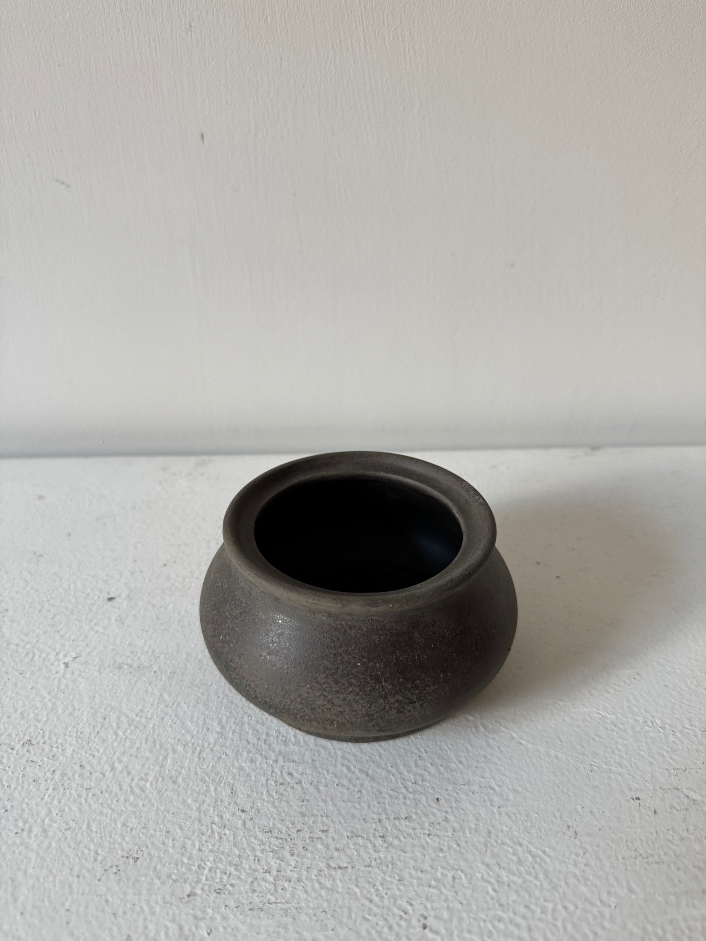 EARTH  |  low dark earthy brown decorative pot