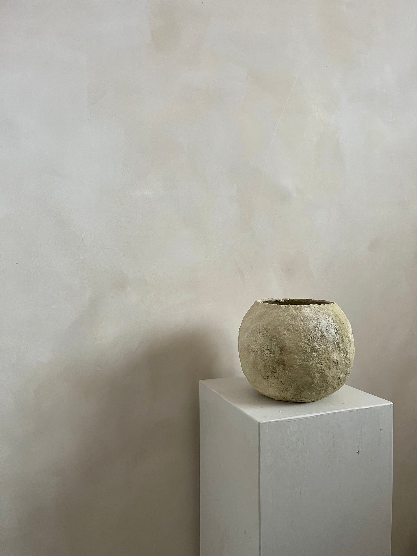 EARTH  |  heavily textured round bowl vase