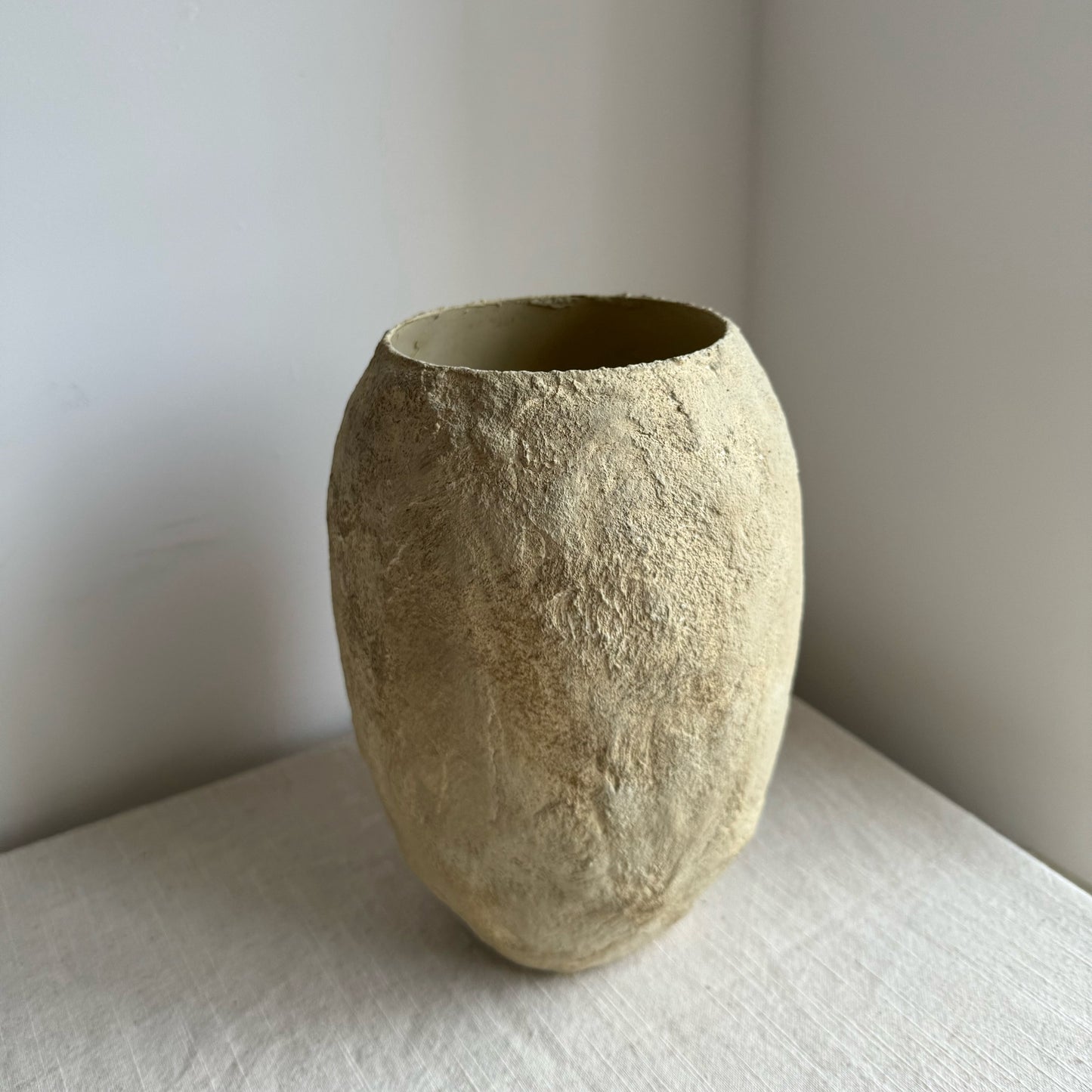 EARTH  | earthy beige brown heavily textured rustic pot