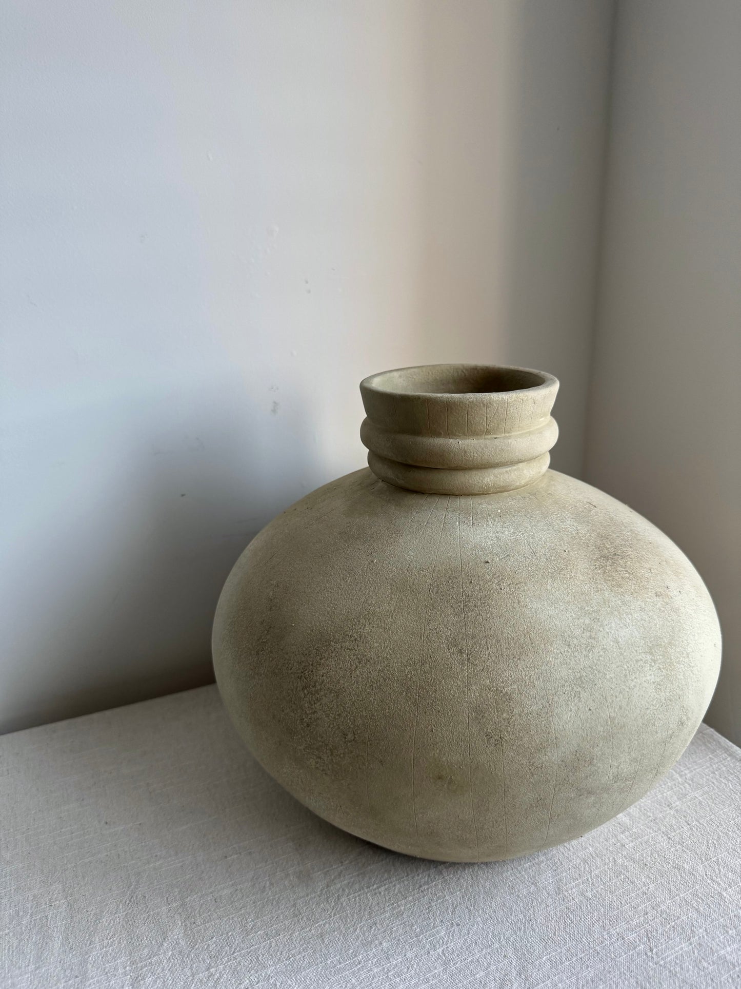 CLOUD  |  stone beige line detail large rounded vase