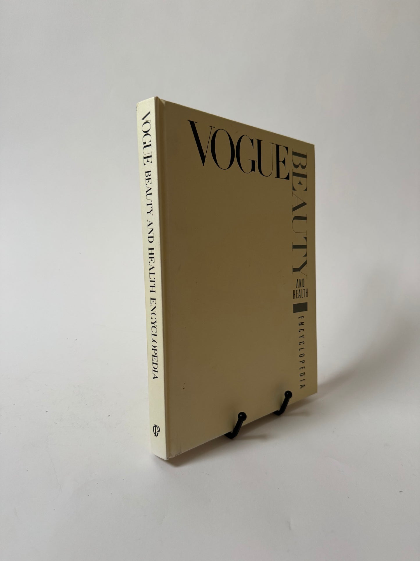 'VOGUE Beauty and Health Encyclopedia' Book