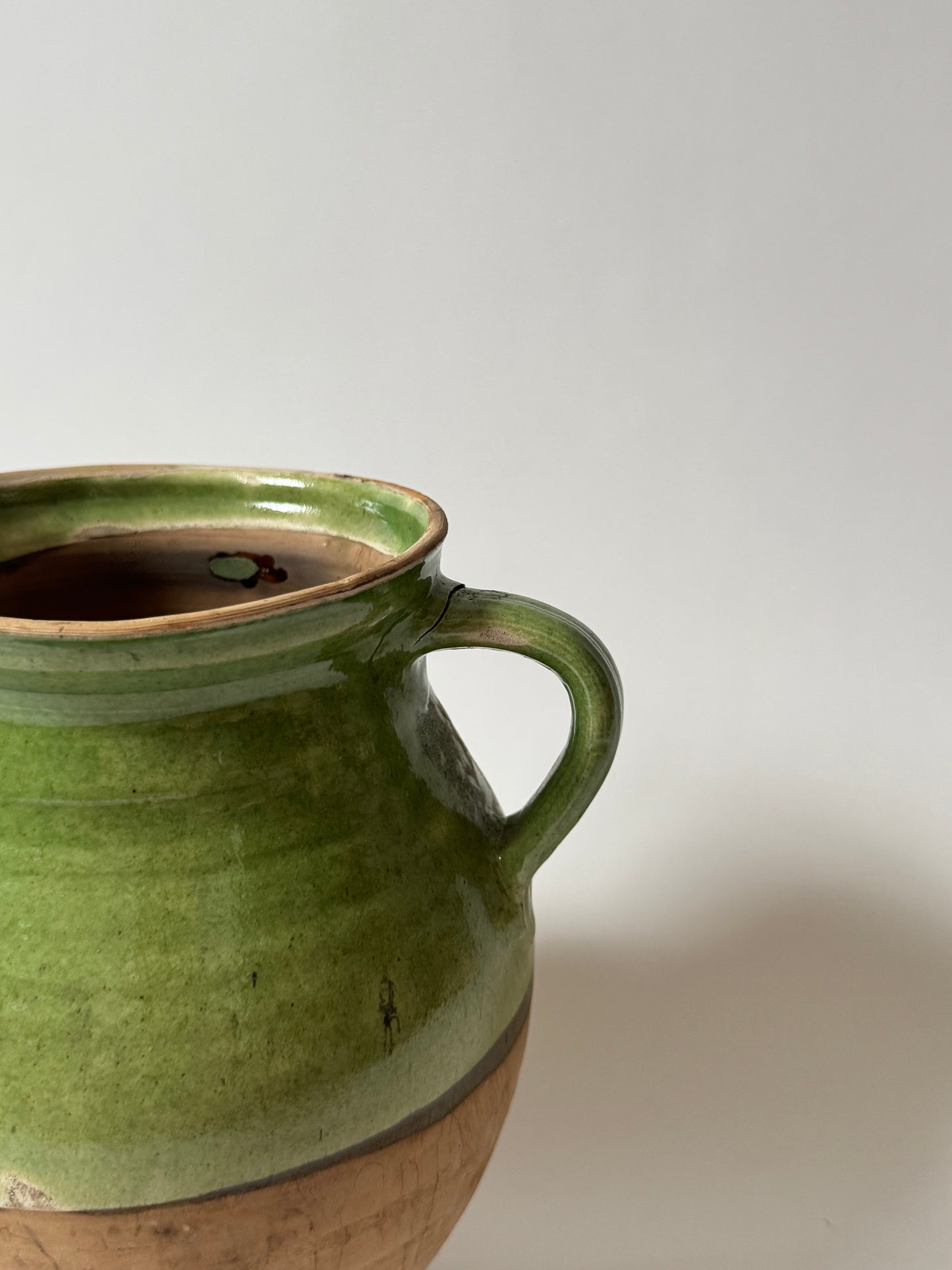 Light Green Half Glaze Vessel