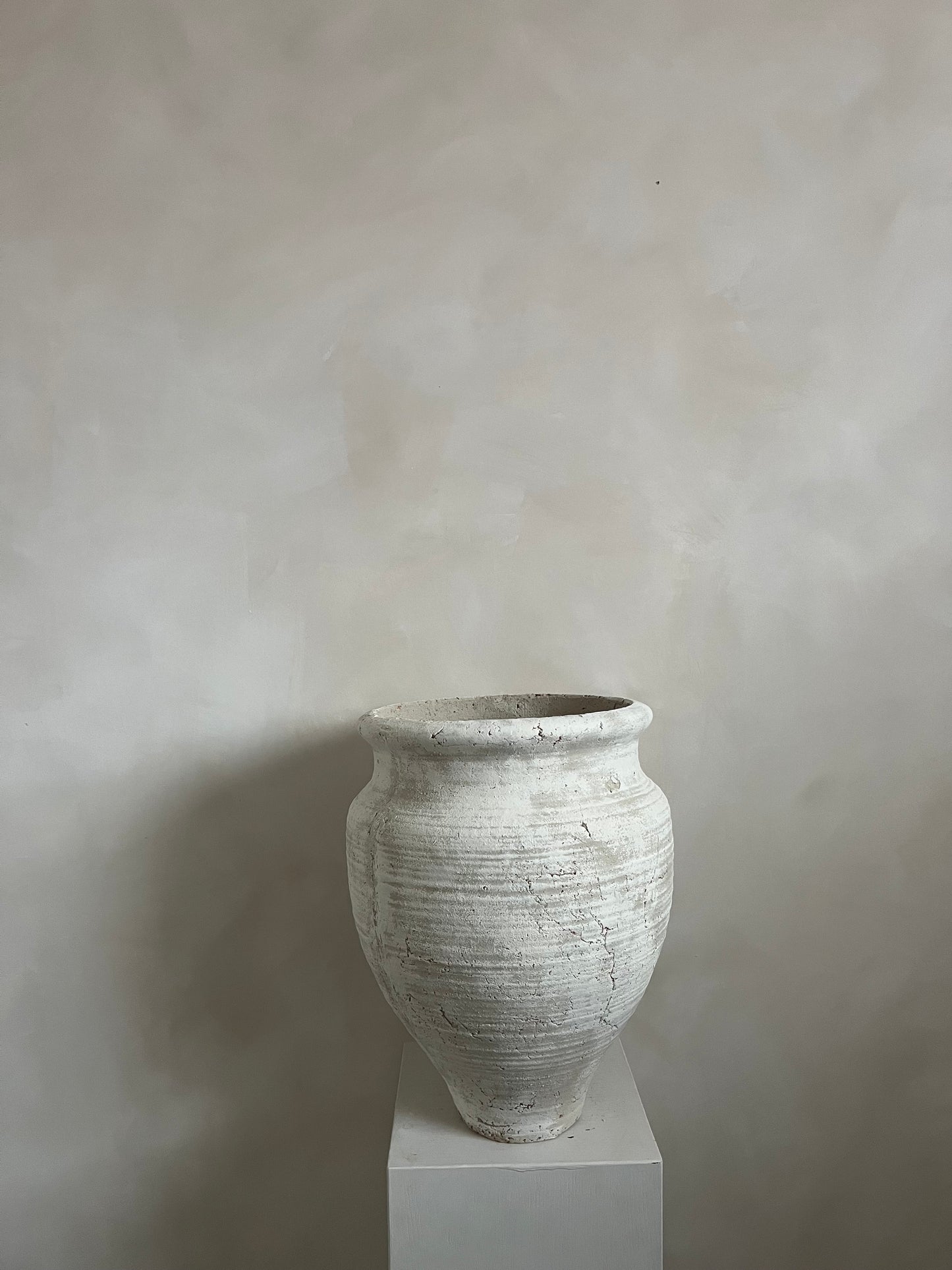 CLOUD  |  large neutral rustic vessel