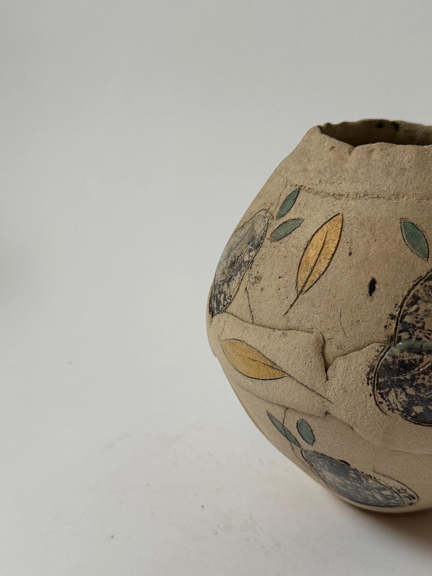 Delicate Irregular Pattern Vase