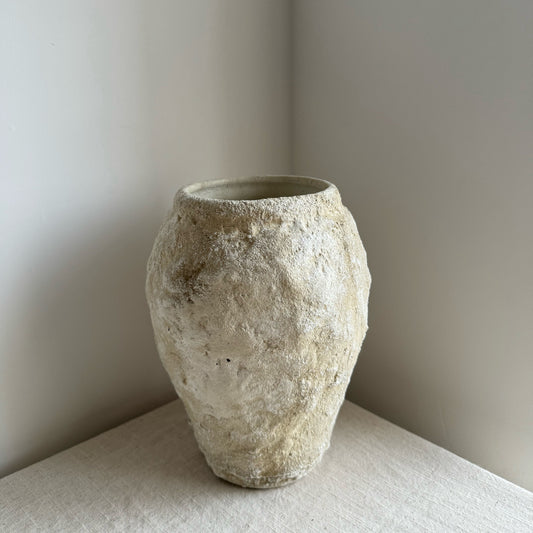 CLOUD  |  heavily textured light beige contrasted vase