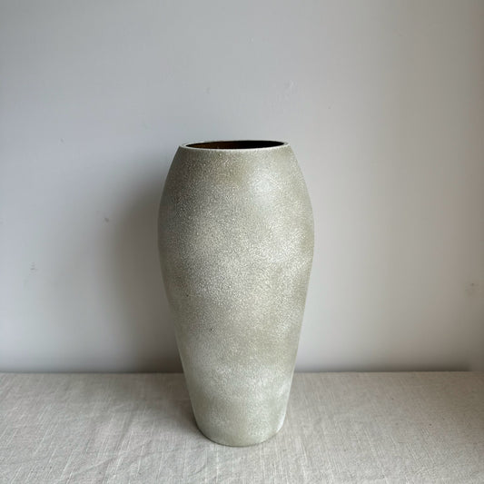 CLOUD  |  light greige stone effect vase