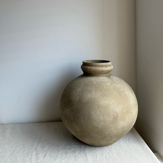 EARTH  |  Earthy brown large rounded rustic vase/vessel