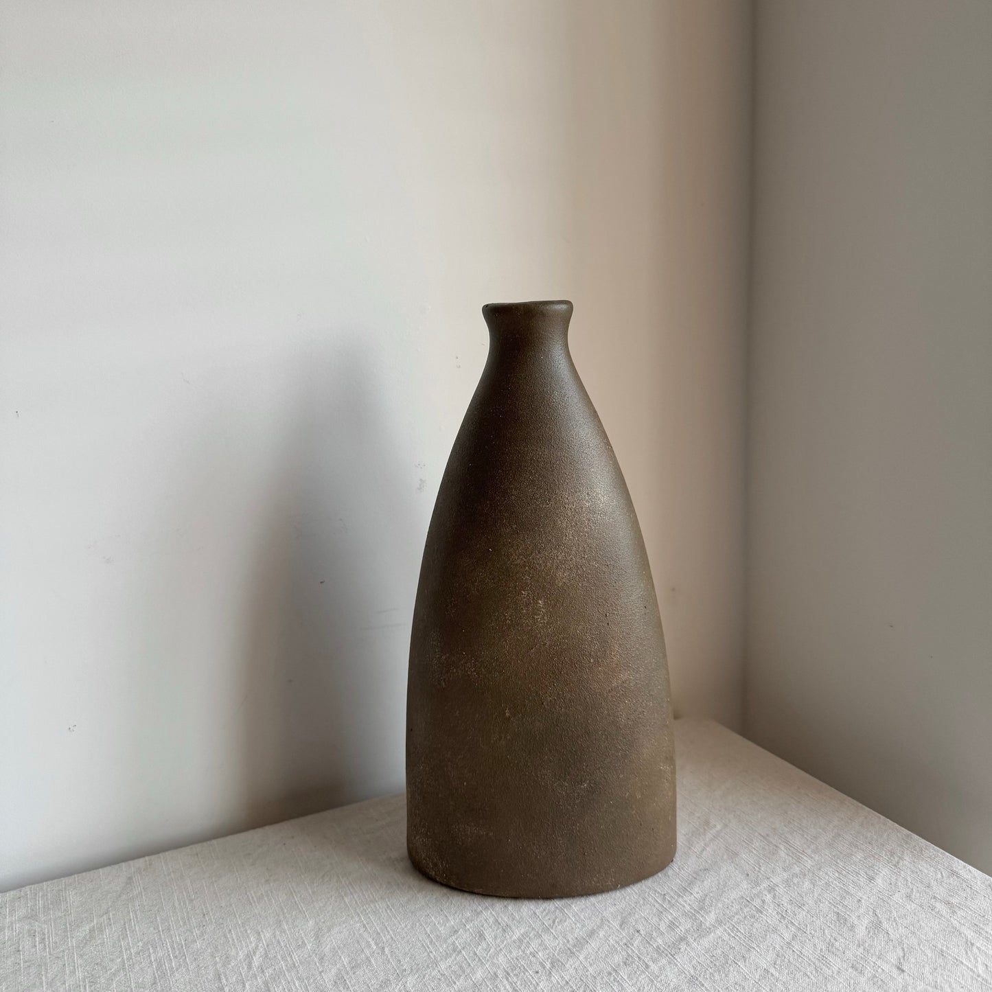 EARTH  | earthy brown tapered bottle-neck vase