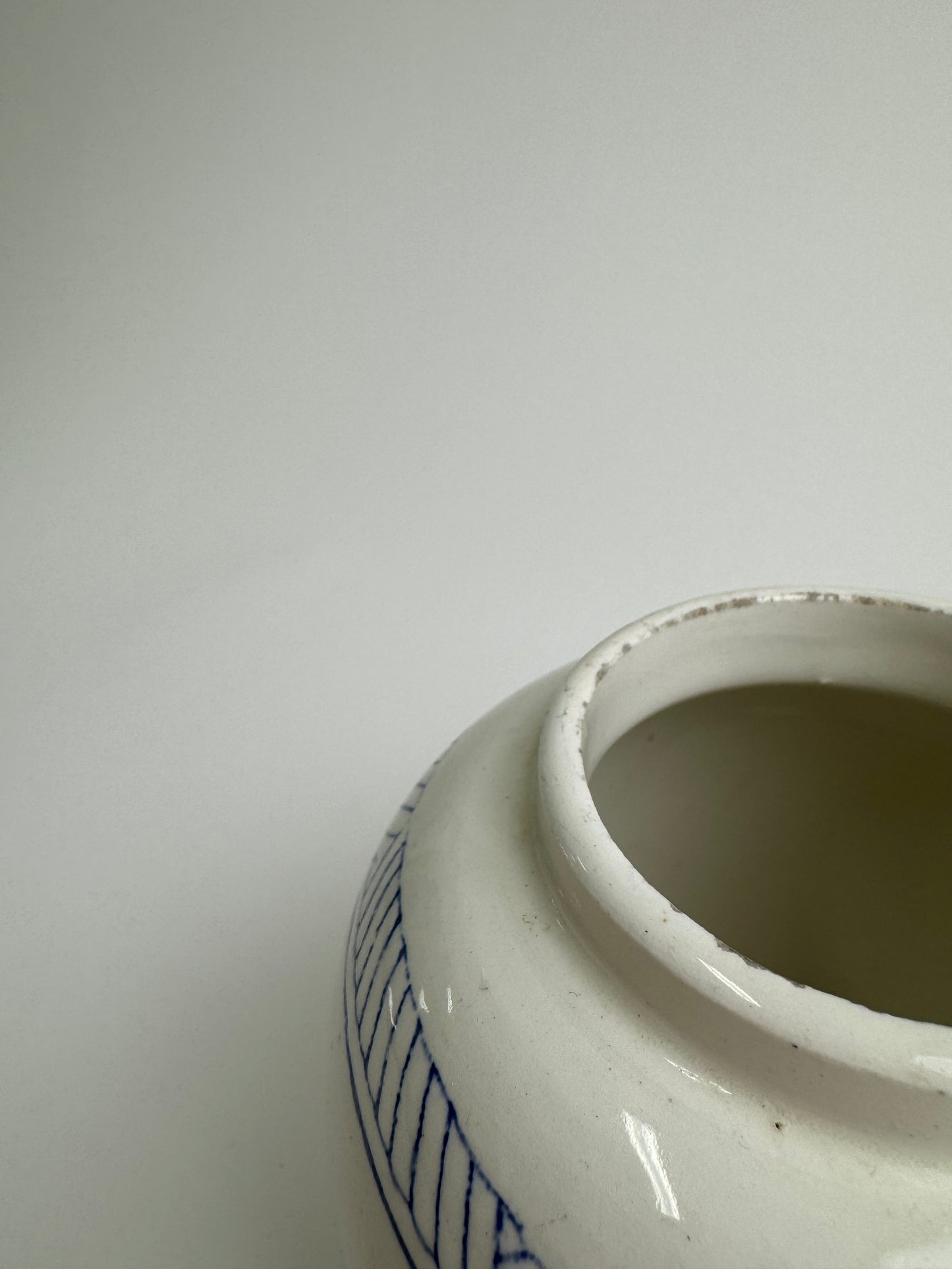 Vintage Chinese Ginger Jar