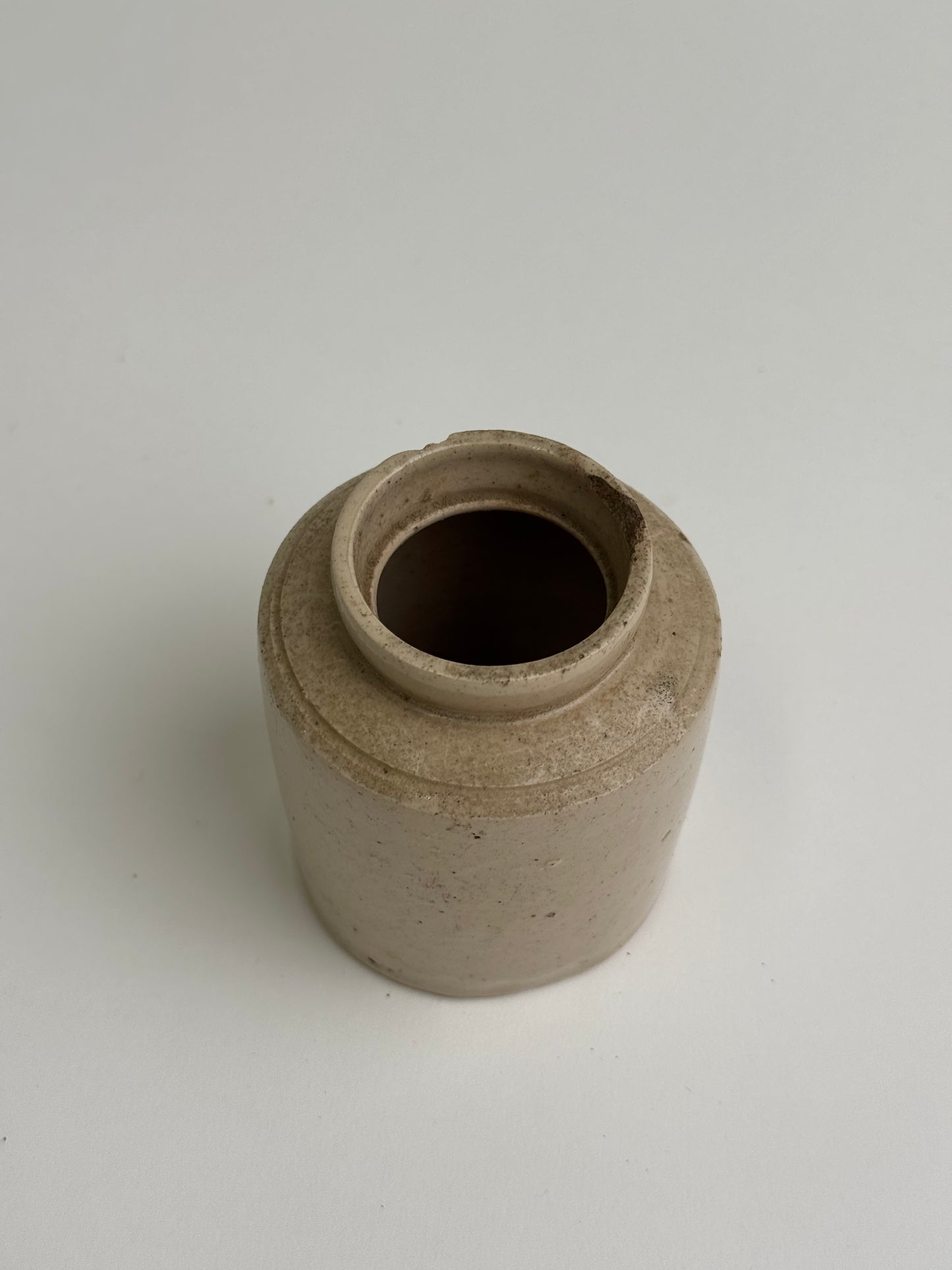 Small Vintage Oatmeal Glaze Stoneware Pot