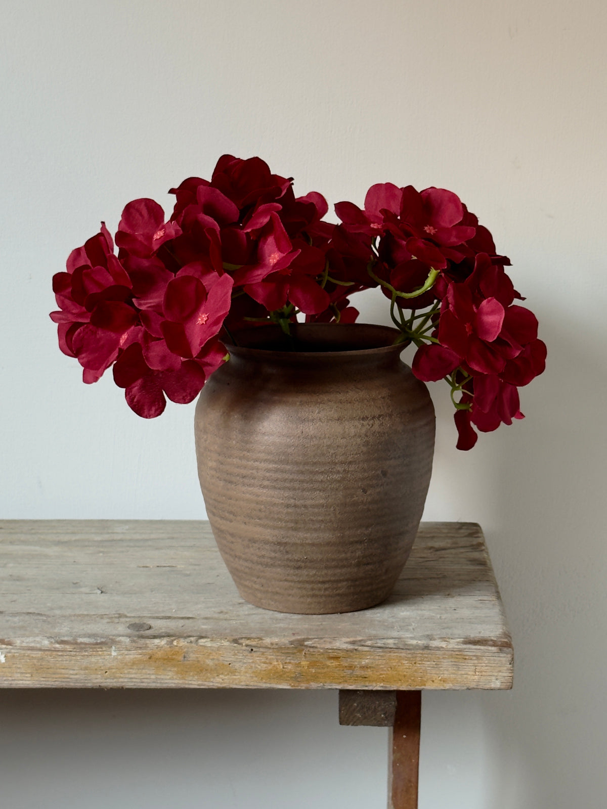 Up-Cycled | Warm Earthy Brown RIbbed Rounded Pot