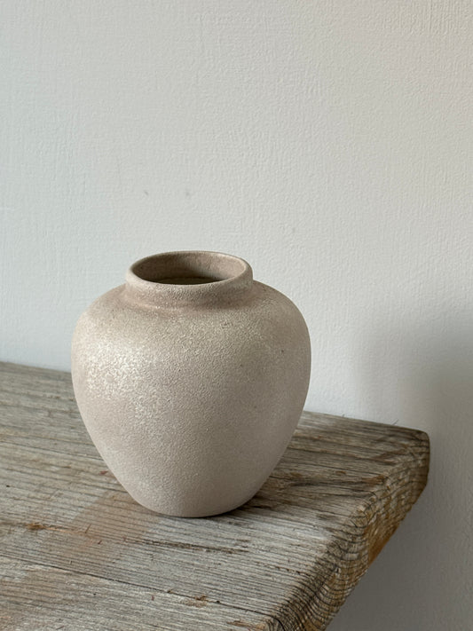 Up-cycled | WATERTIGHT Small Stone Effect Rounded Pot