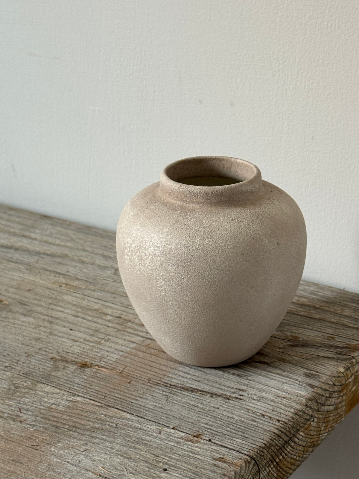 Up-cycled | WATERTIGHT Small Stone Effect Rounded Pot