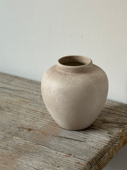 Up-cycled | WATERTIGHT Small Stone Effect Rounded Pot