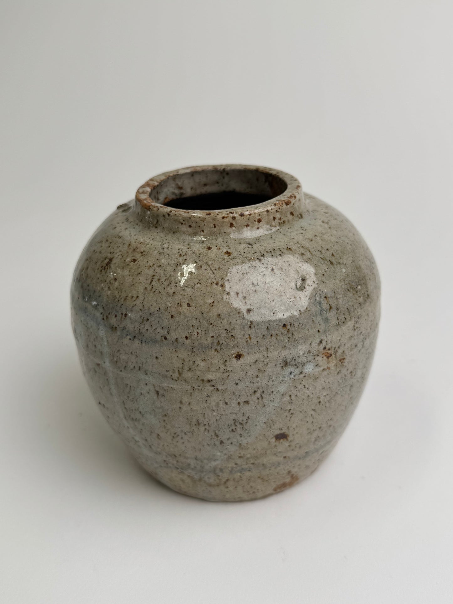 Speckled Glaze Antique Ginger Jar