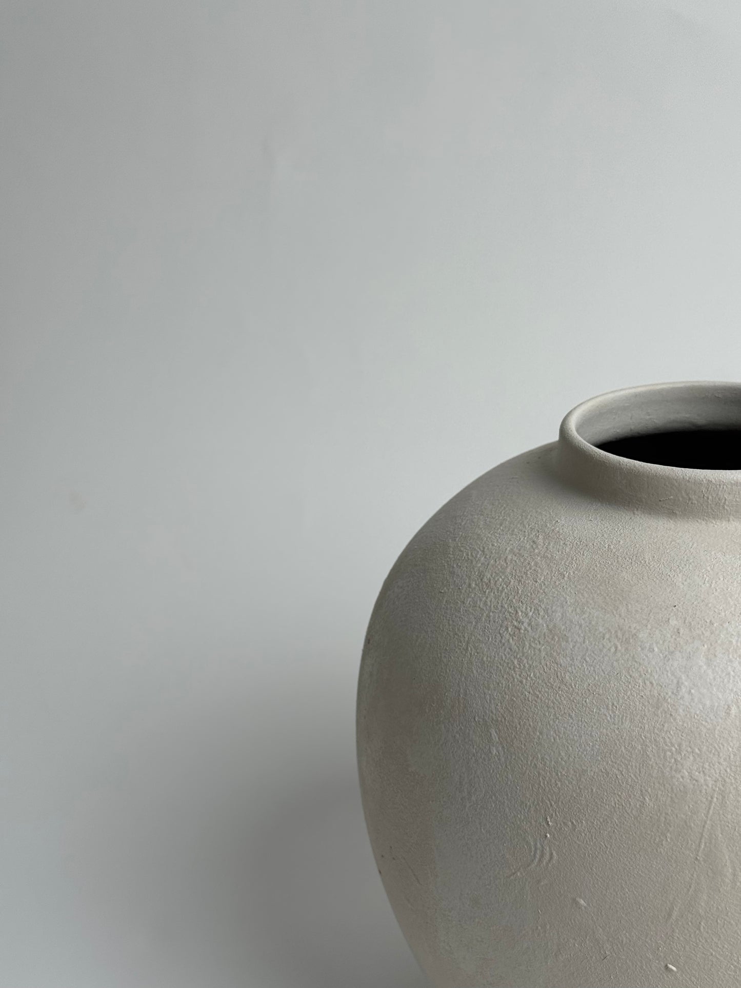 Up-Cycled | Watertight Round Off-White Vase