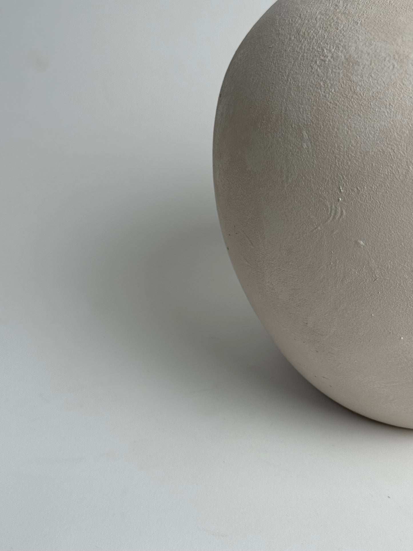 Up-Cycled | Watertight Round Off-White Vase