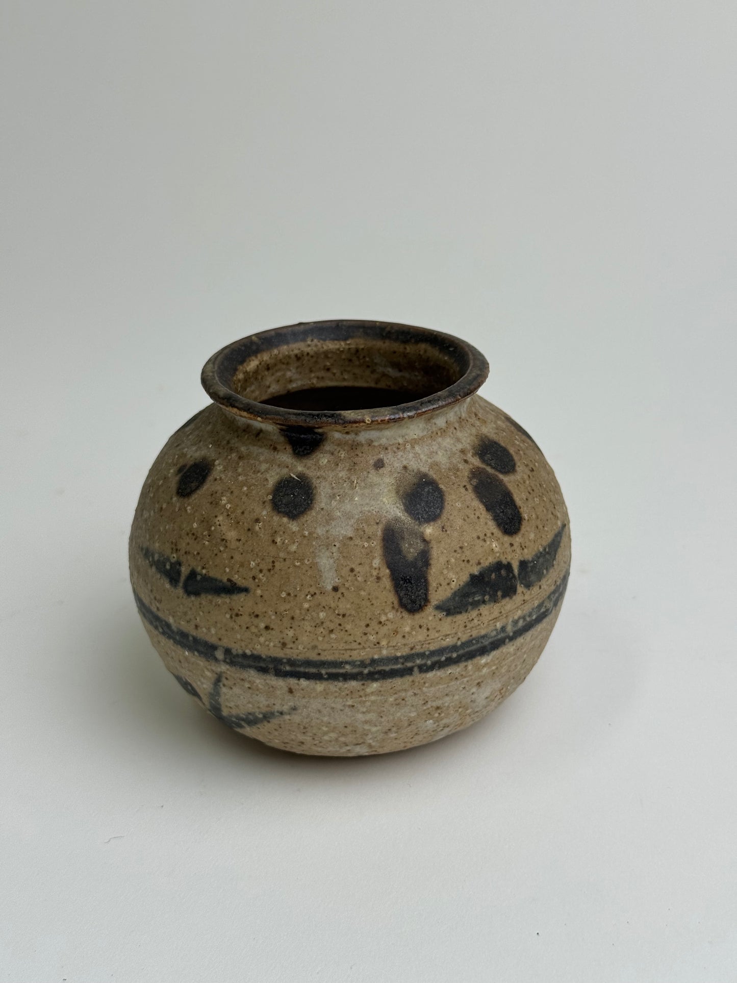 Vintage Earthenware Rounded Patterned Pot