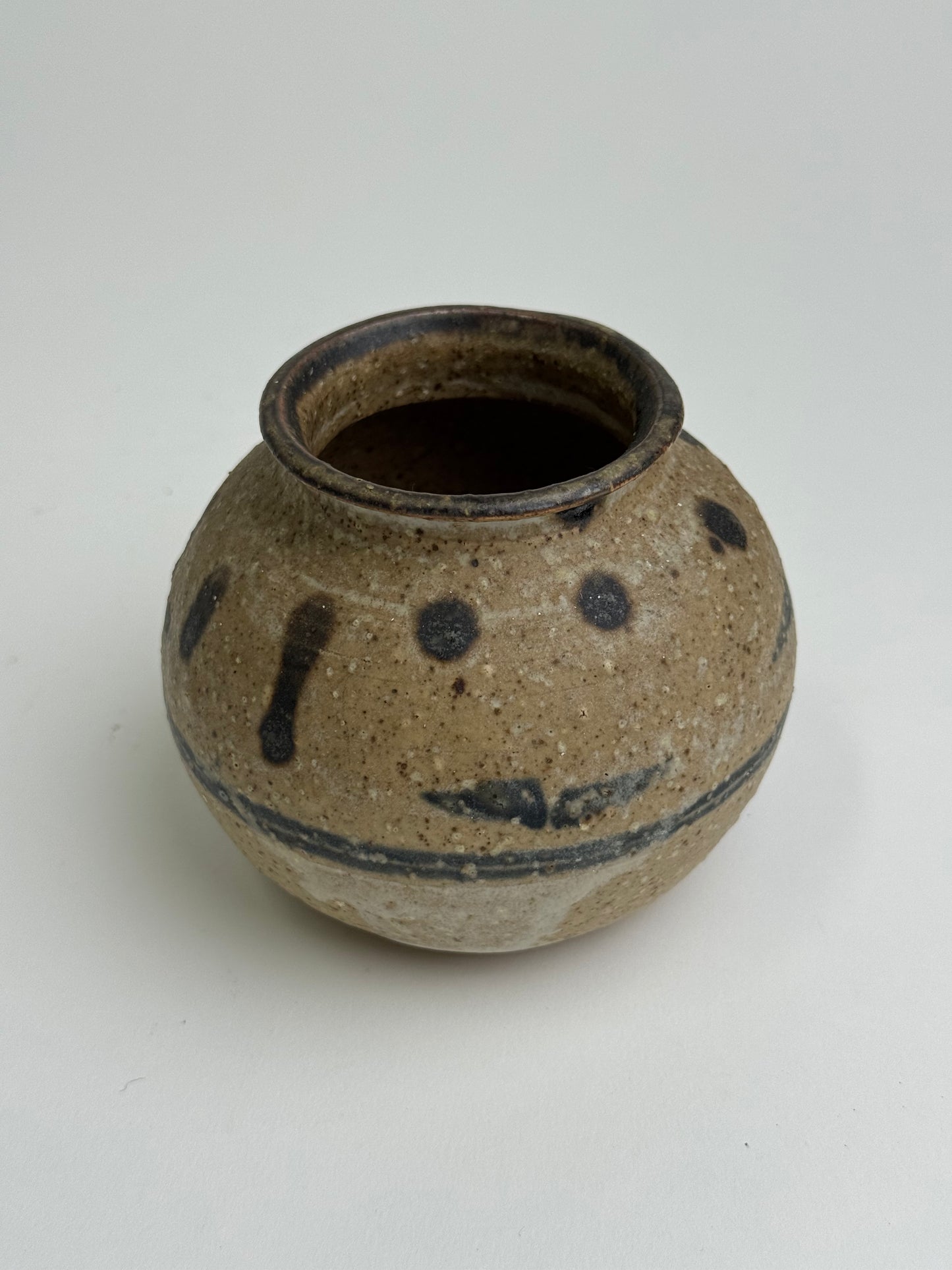 Vintage Earthenware Rounded Patterned Pot