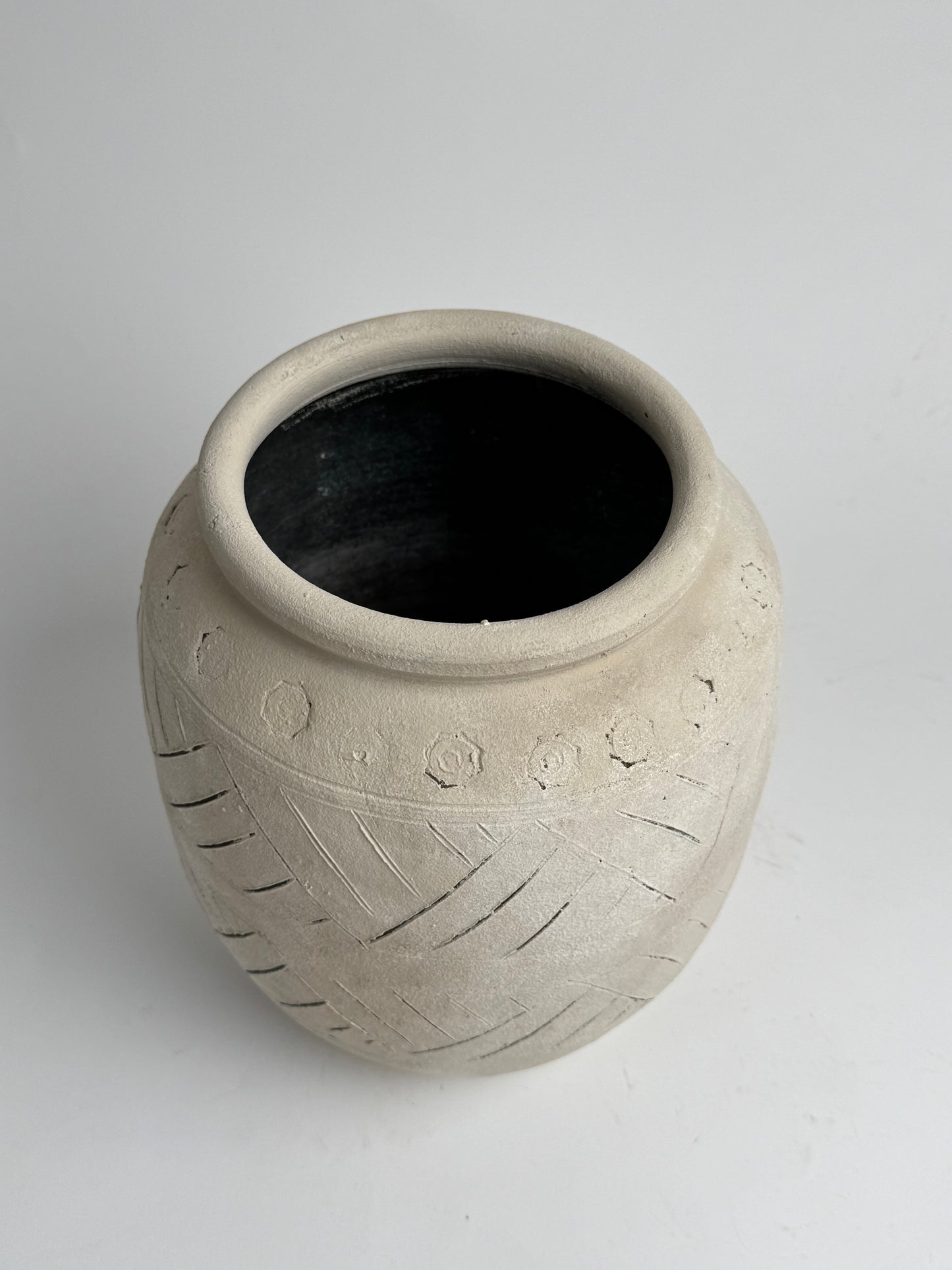Up-Cycled | Large Neutral Beige Geometric Pot