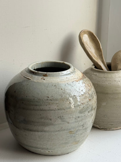 Round Speckled Glaze Ginger Jar