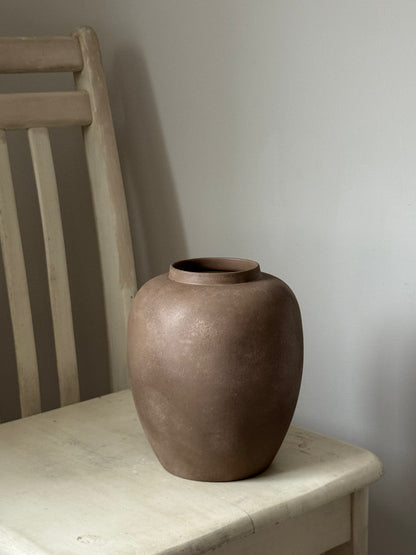Up-cycled | WATERTIGHT Rich Brown Rounded Urn