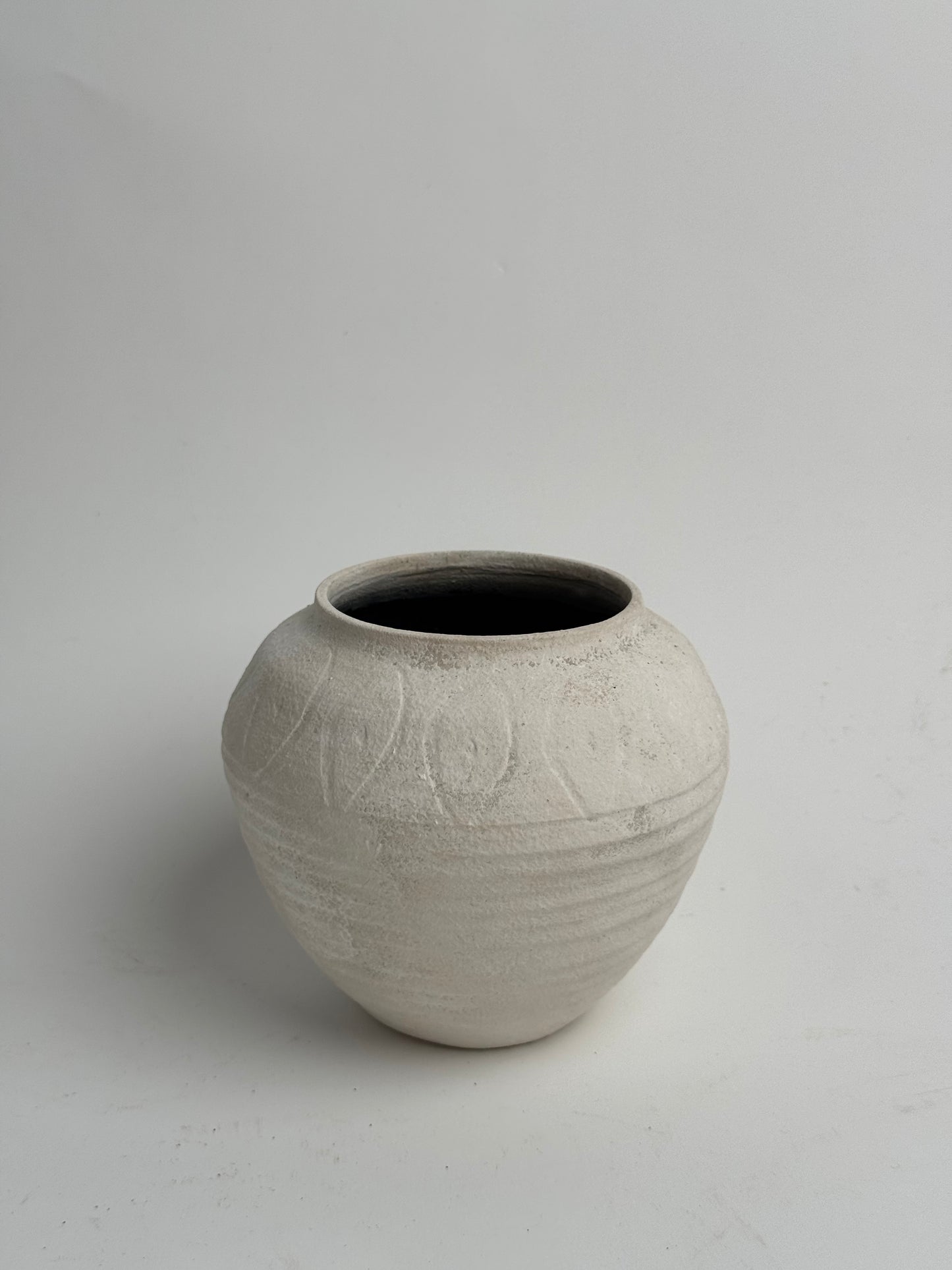Up-Cycled | Round Neutral Tapered Pattern Vase