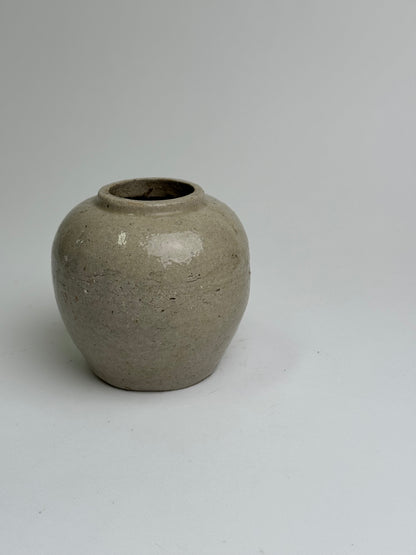 Oatmeal Glaze Antique Ginger Jar