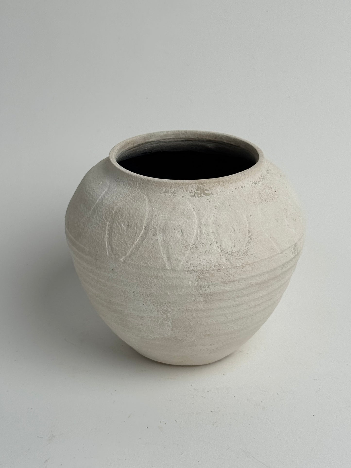 Up-Cycled | Round Neutral Tapered Pattern Vase
