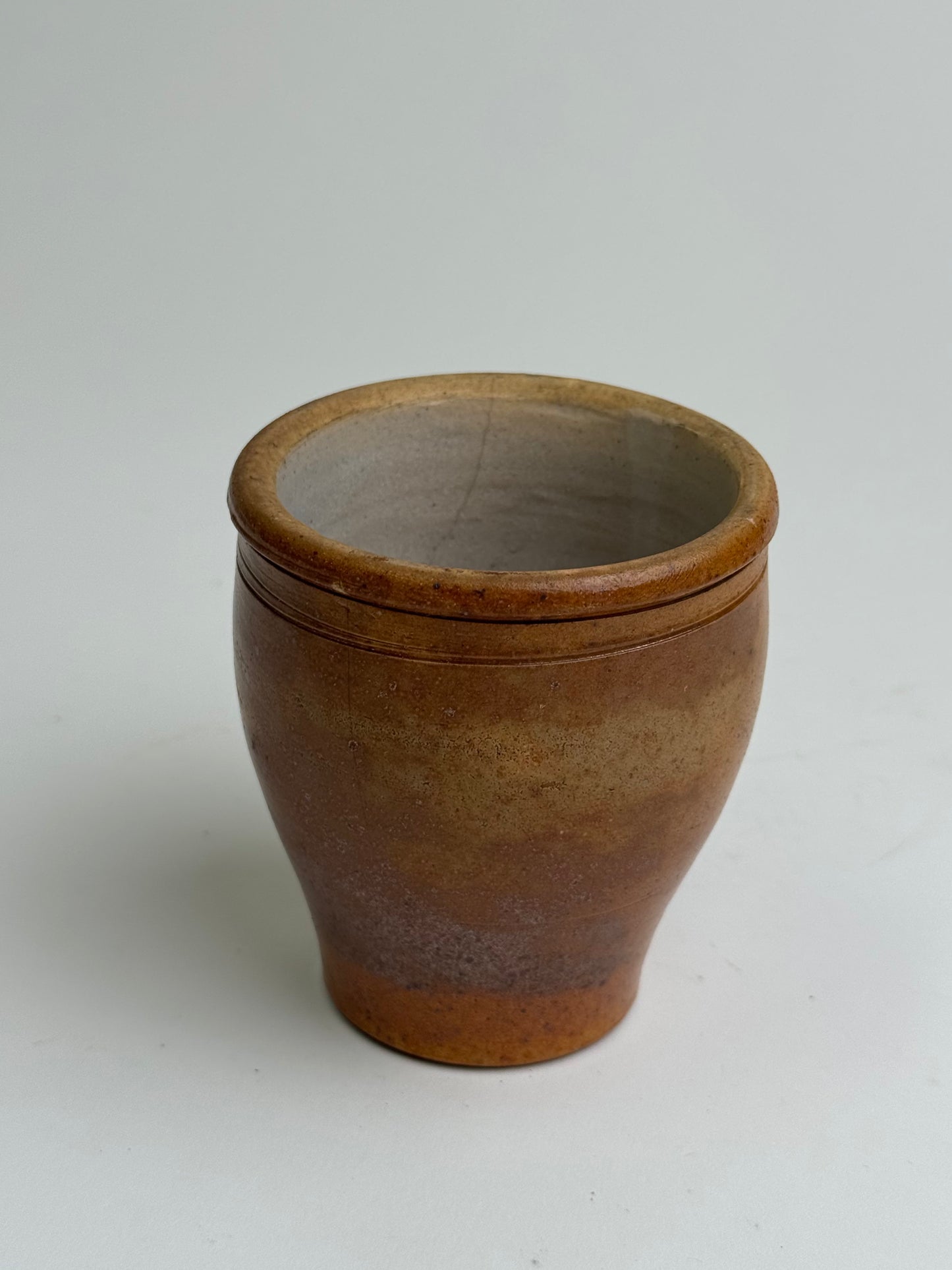 Small Vintage Tapered Pot