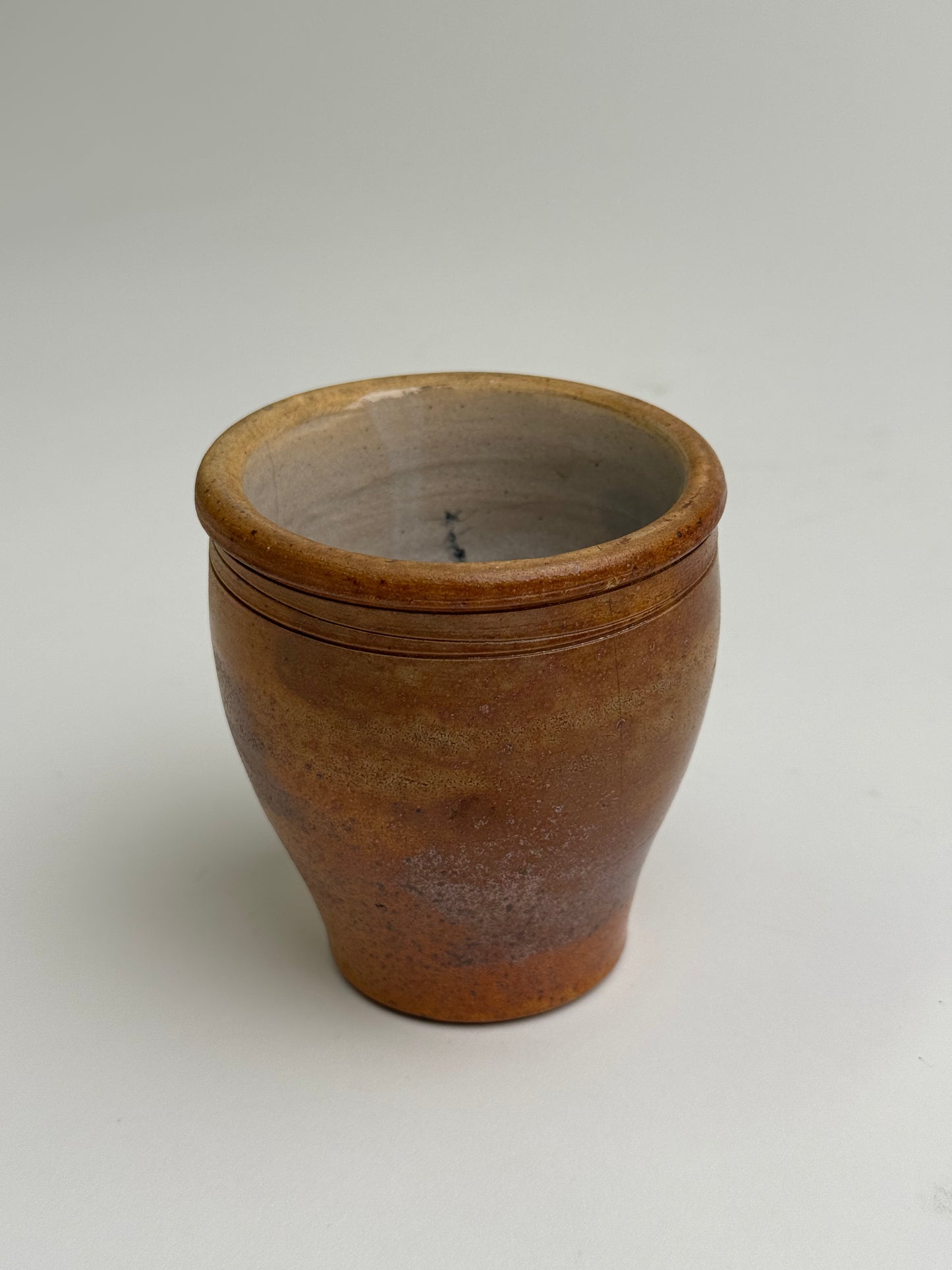Small Vintage Tapered Pot