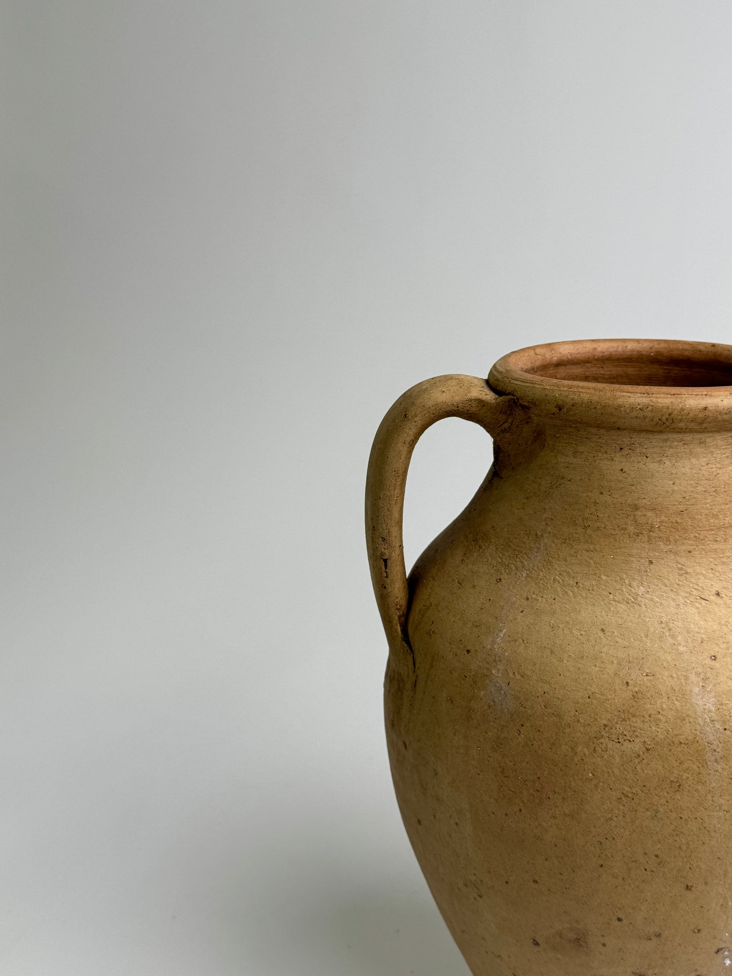 Large Twin Handle Turkish Vessel