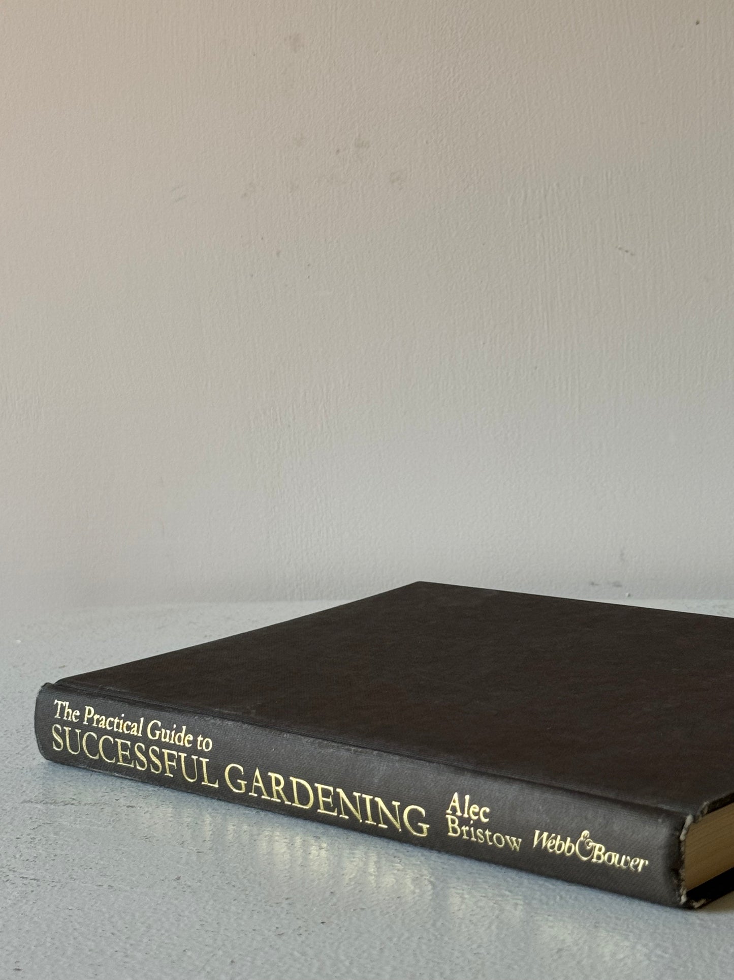 'The Practical Guide to Successful Gardening' Decorative Book