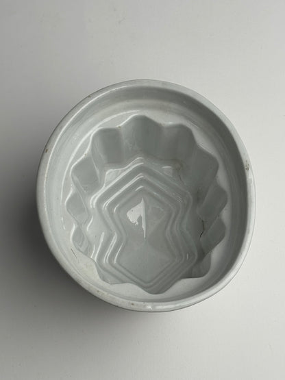 White Jelly Mould