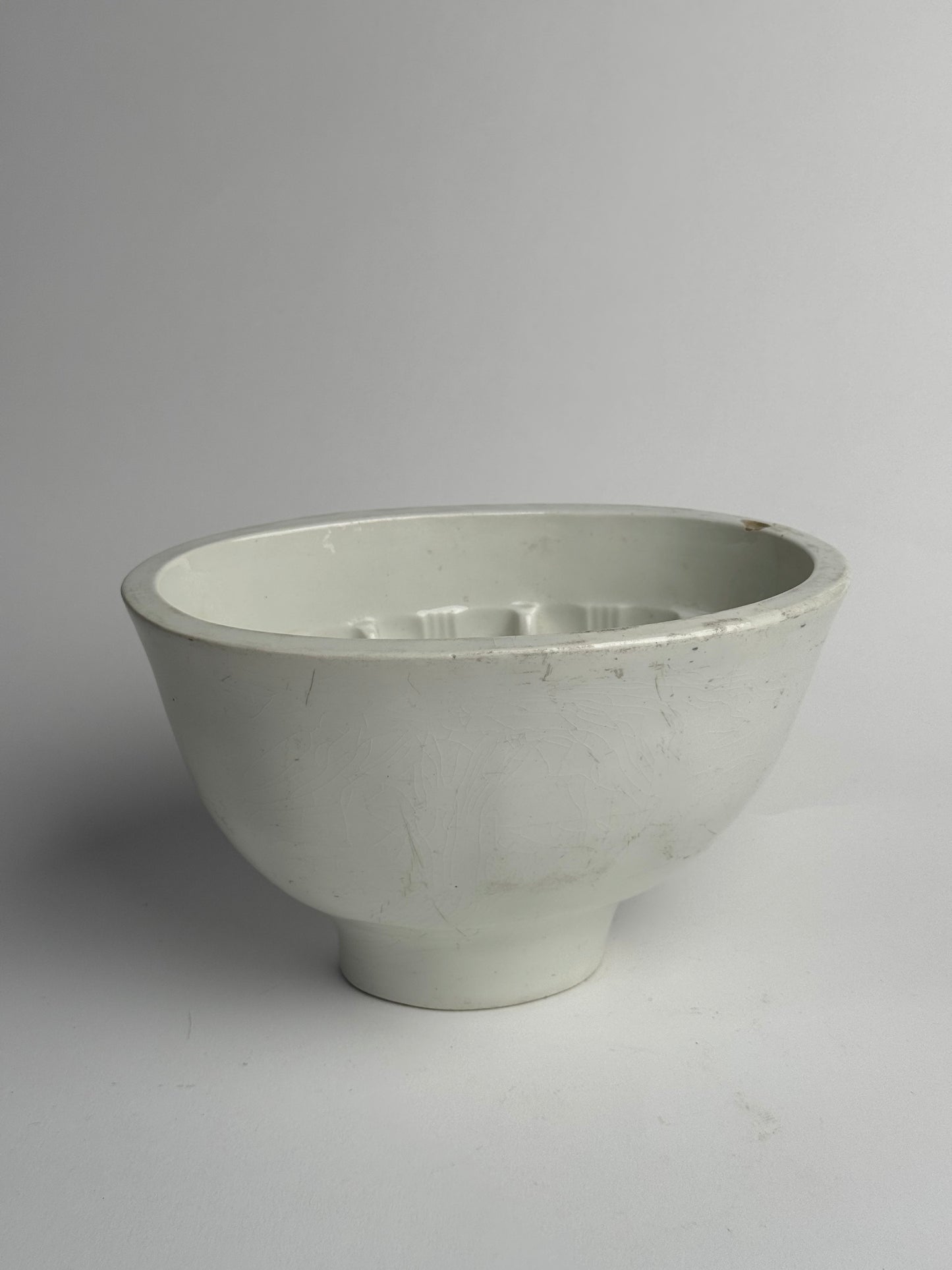 Large White Vintage Jelly Mould