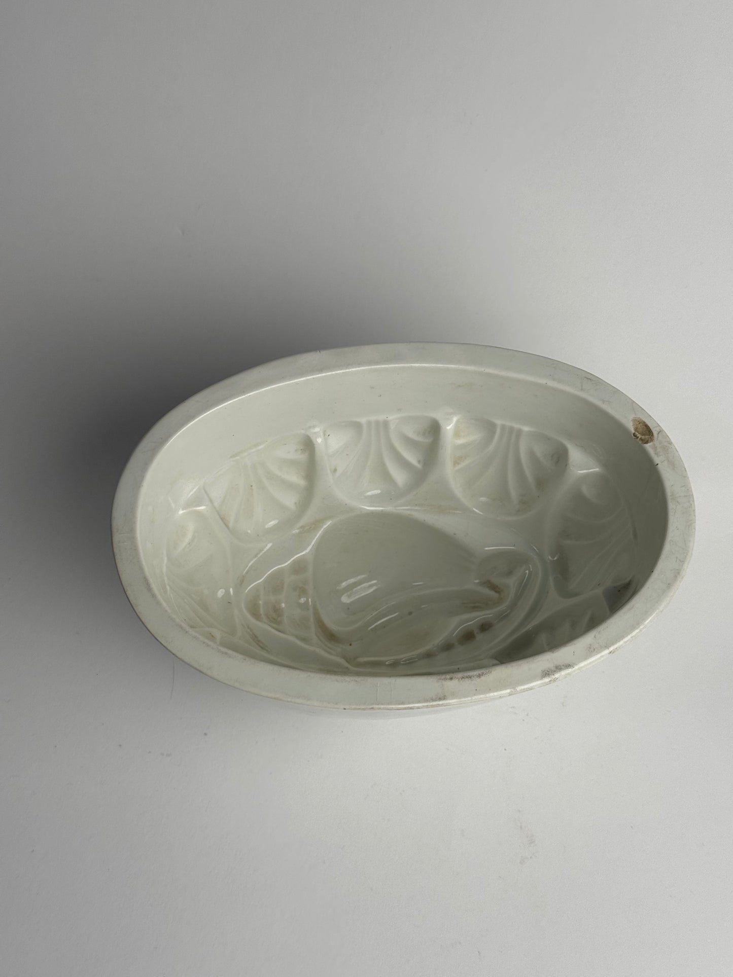 Large White Vintage Jelly Mould