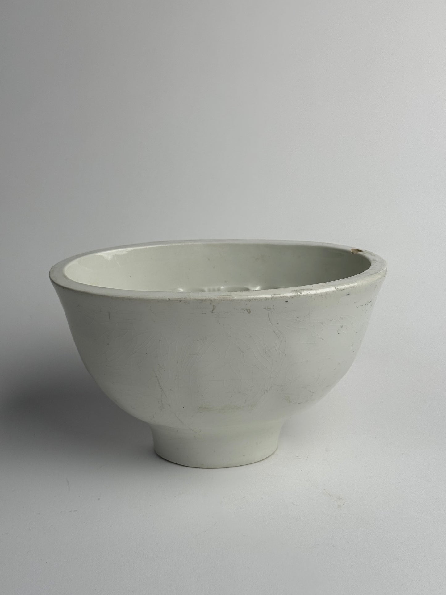 Large White Vintage Jelly Mould