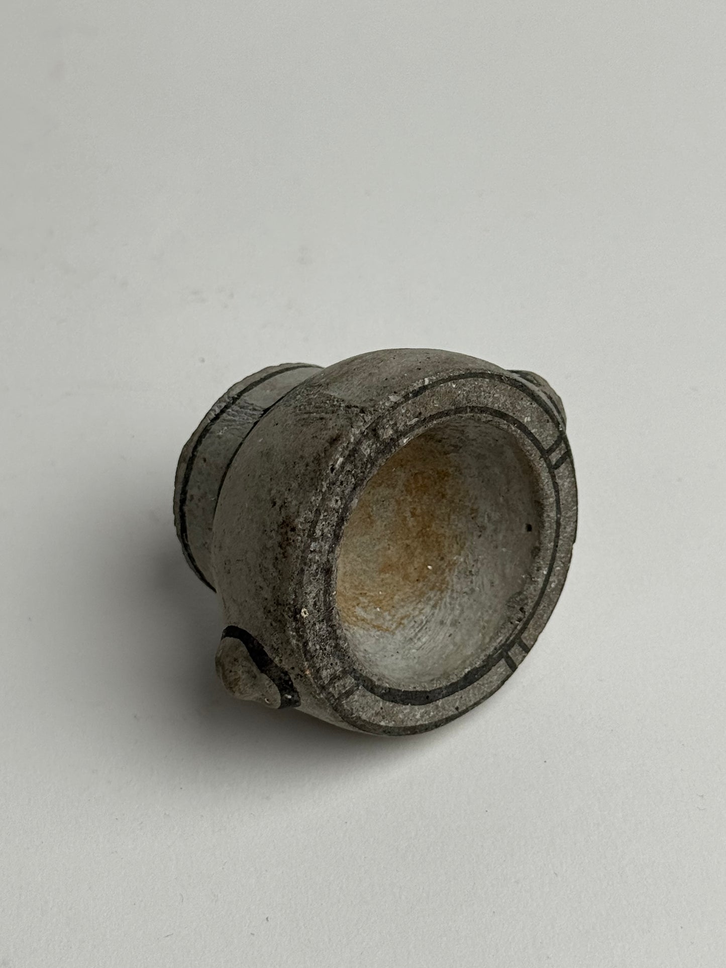 Miniature Chalky Grey Mortar