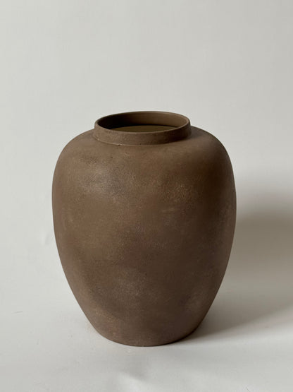 Up-cycled | WATERTIGHT Rich Brown Rounded Urn