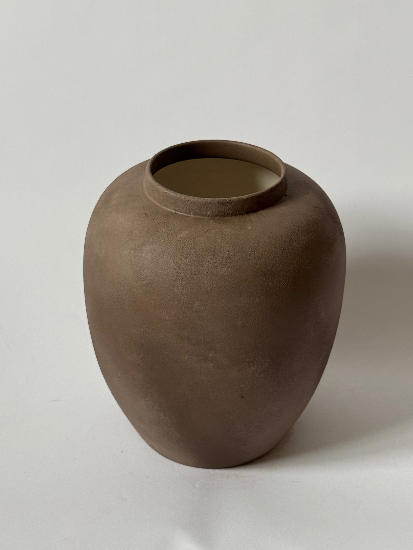 Up-cycled | WATERTIGHT Rich Brown Rounded Urn