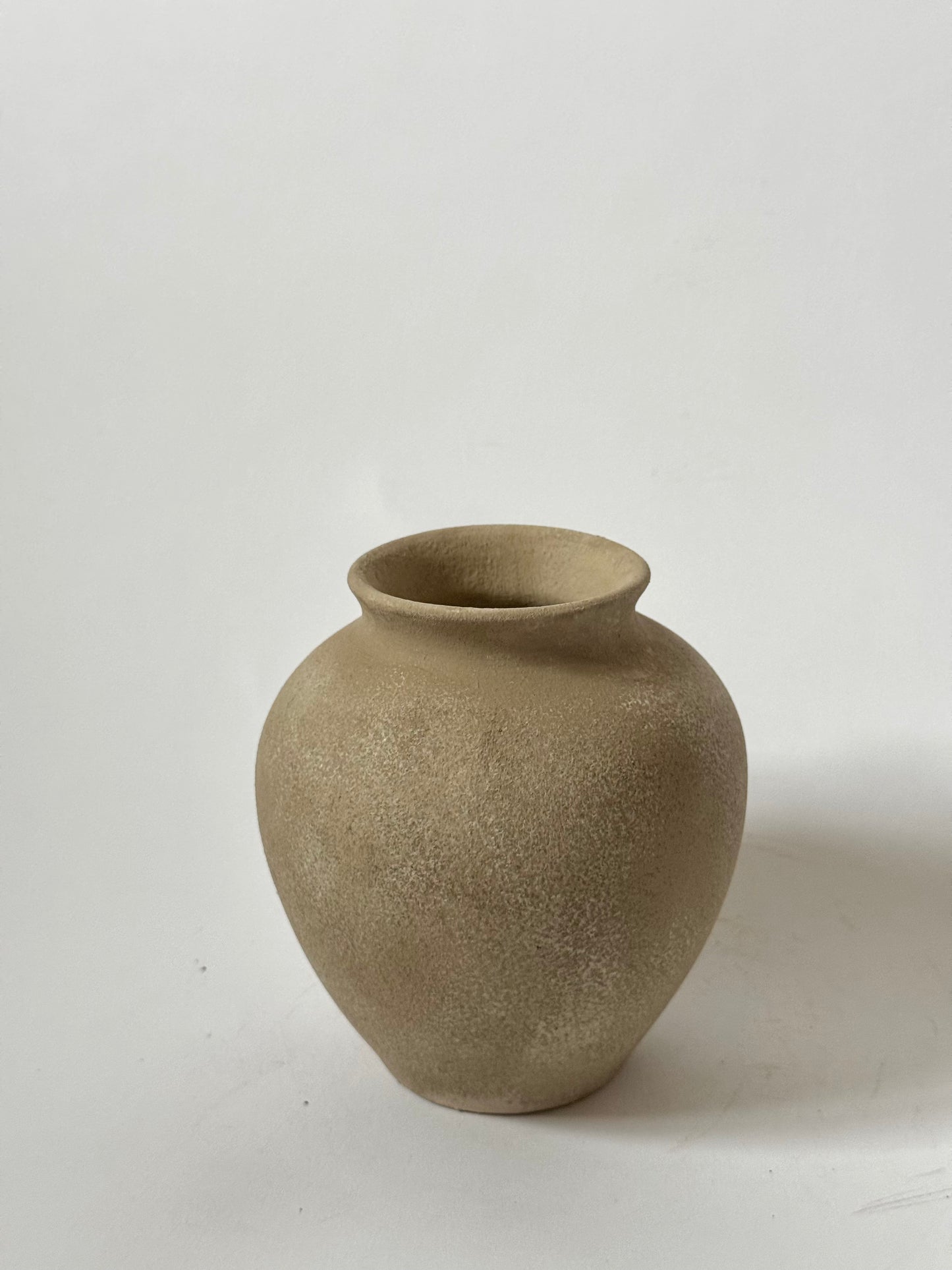 Up-Cycled | Classic Neutral Rounded Urns