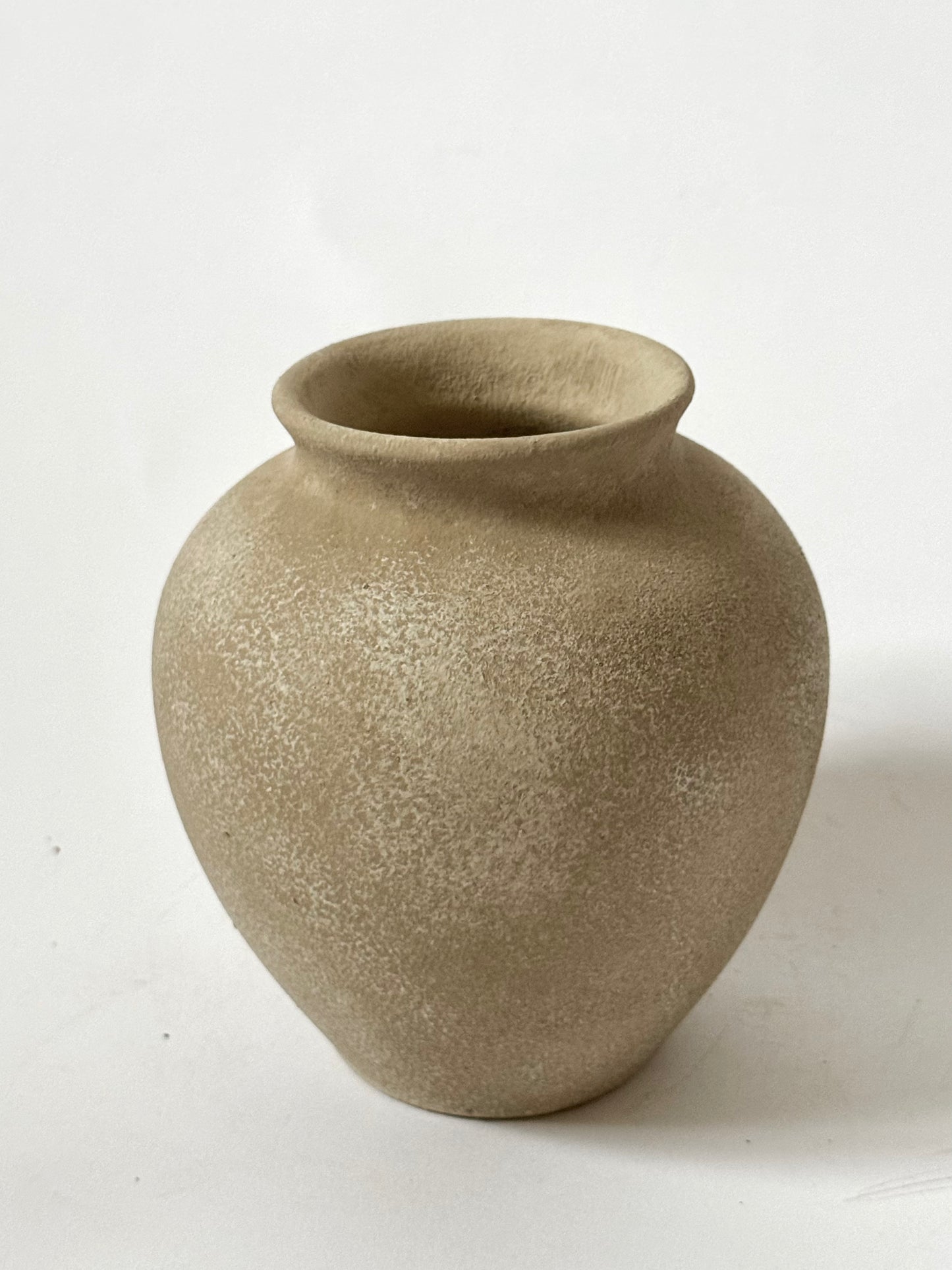 Up-Cycled | Classic Neutral Rounded Urns